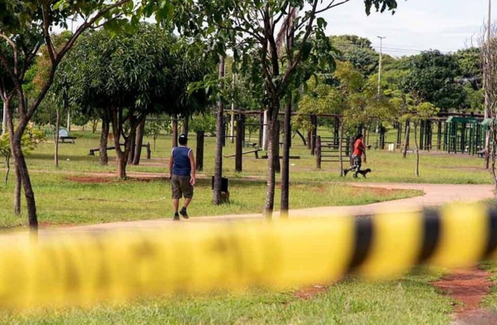trio-que-tentou-matar-jovem-e-condenado,-e-penas-chegam-a-43-anos