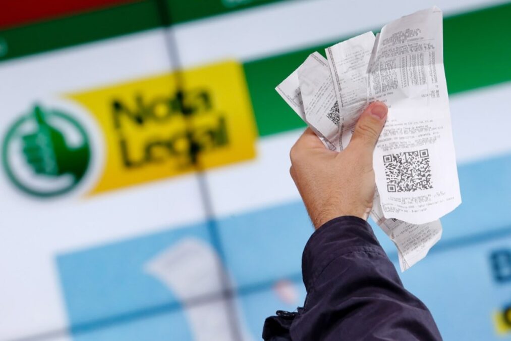 Nota Legal: ganhadora do sorteio aparece e resgata prêmio de R$ 200 mil