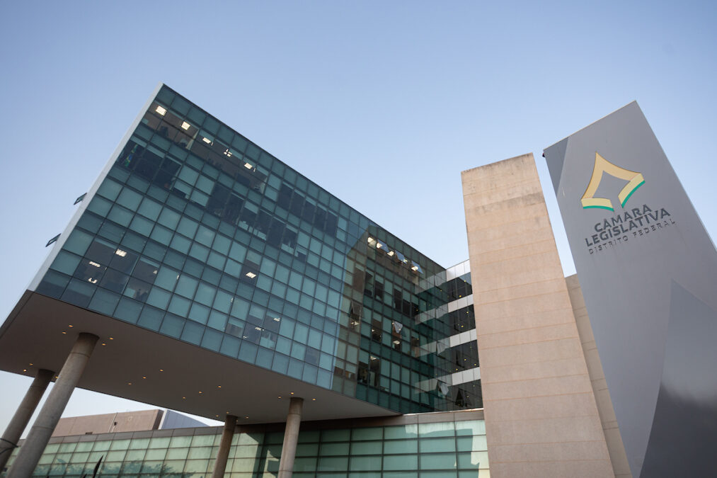 CLDF pagou R$ 3,5 milhões para empresa alvo da PF por desvio de emenda