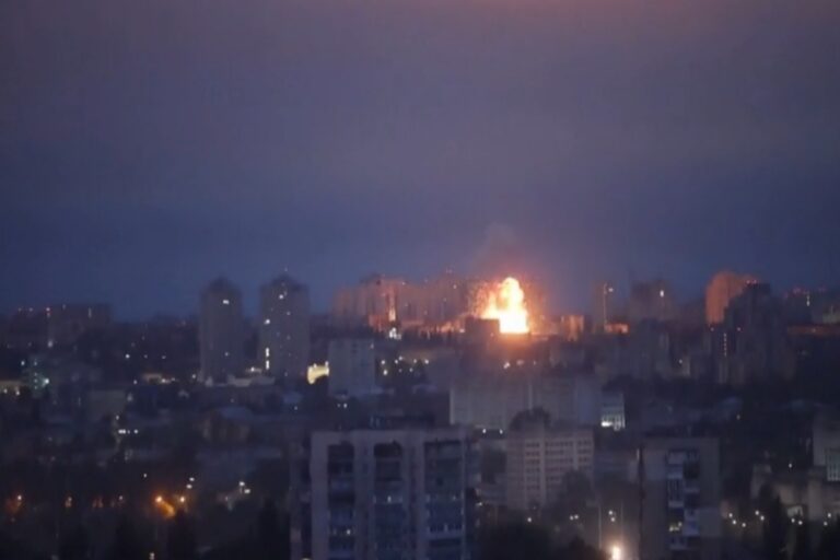 ataque-da-russia-na-capital-da-ucrania-deixa-2-mortos-e-52-feridos