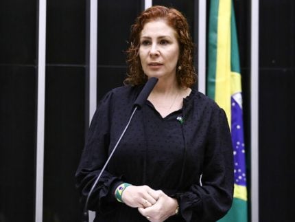 zambelli-esta-“serena”-para-audiencia-na-italia,-diz-advogado-pagnozzi