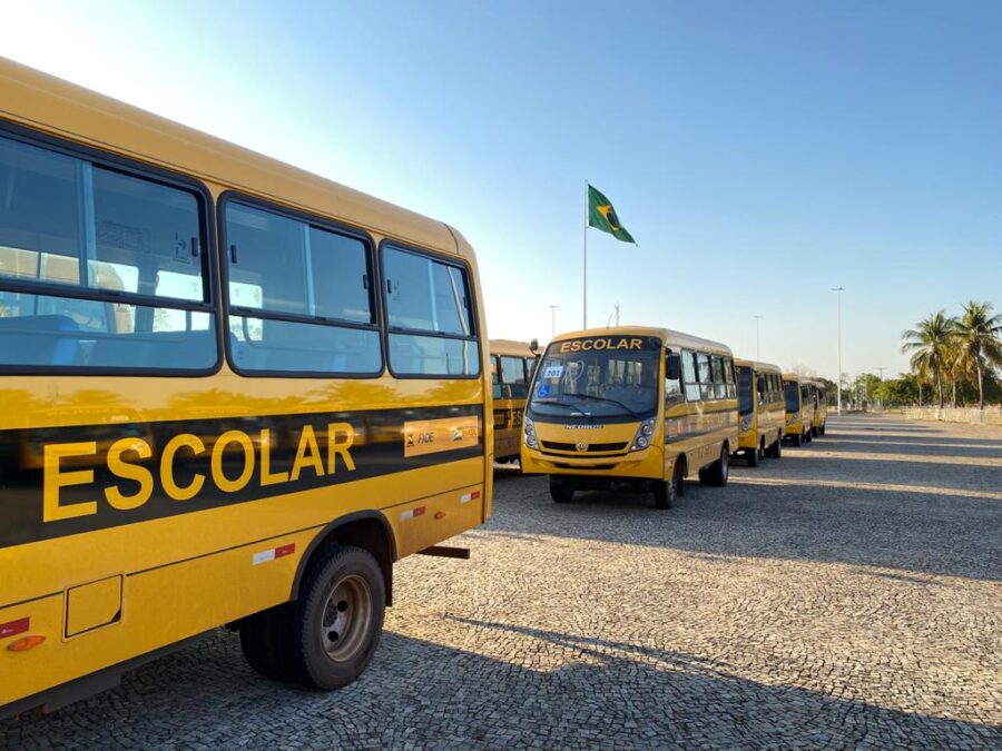 Mães do bairro Chagas de Castro, em Manoel Urbano, cobram transporte escolar para crianças com necessidades especiais