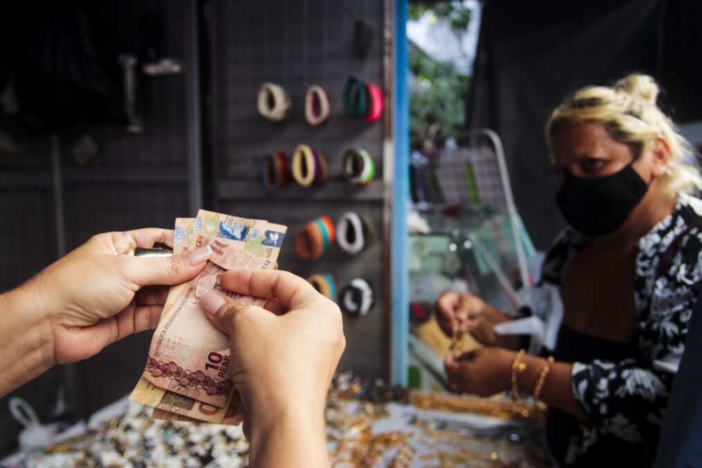 Pequenos comerciantes de Sena Madureira sentem queda na circulação de dinheiro na cidade