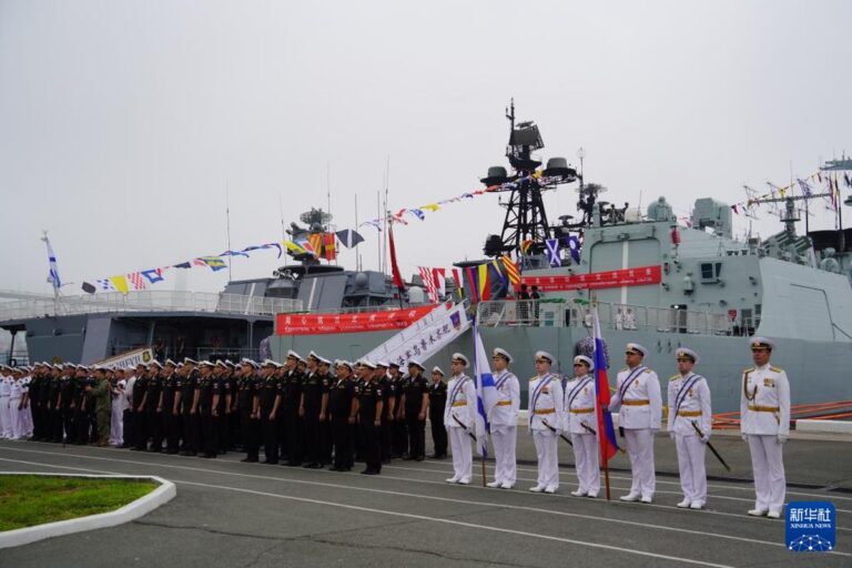 trump-move-submarinos-enquanto-russia-e-china-realizam-exercicio-naval