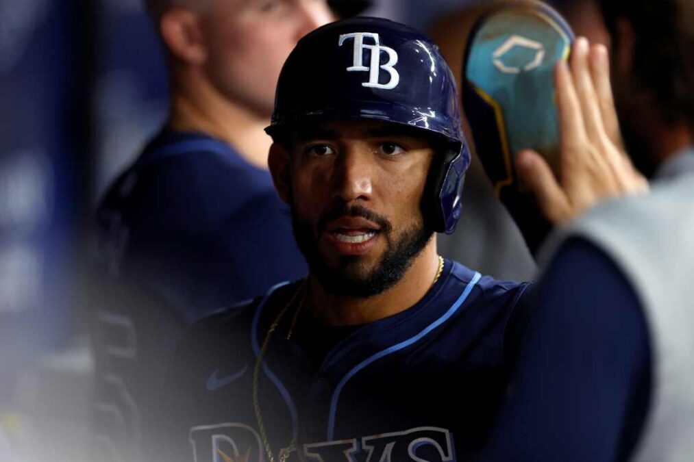 Inusitado: atleta de beisebol troca de equipe durante partida da MLB