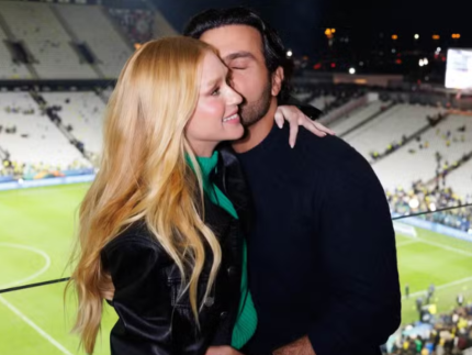 marina-ruy-barbosa-desmente-fim-de-noivado-e-dispara:-“para-a-tristeza-de-quem-torce-contra”