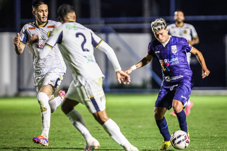 serie-d:-confira-os-melhores-momentos-de-marica-rj-e-aparecidense-go