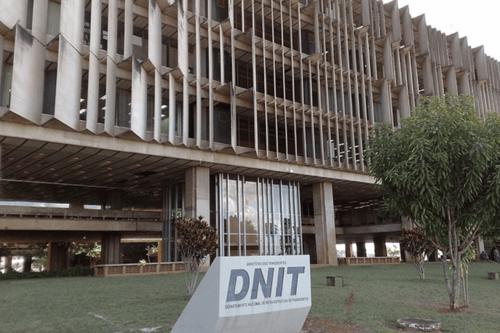 Empresa que recebeu R$ 10 bi tem contratos com o DNIT em 25 estados