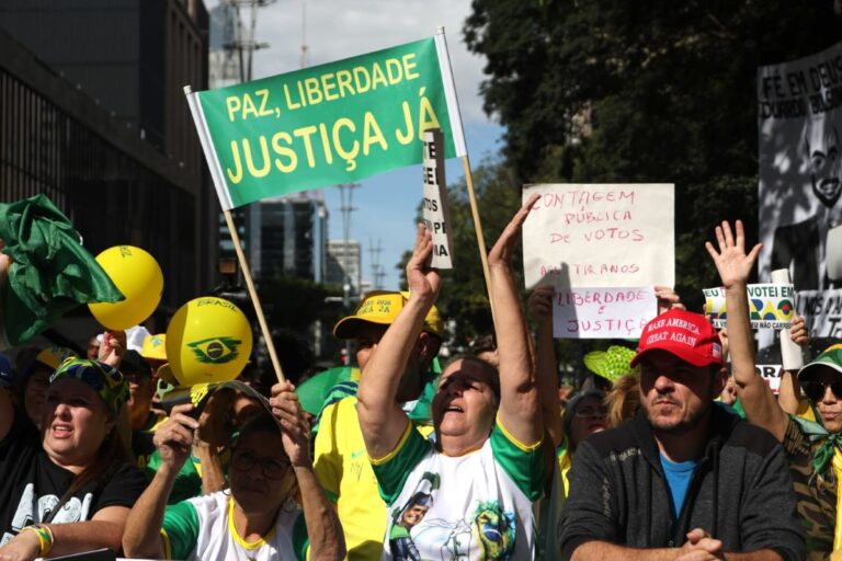 aliados-promovem-atos-pelo-pais-por-anistia-a-bolsonaro-e-contra-moraes