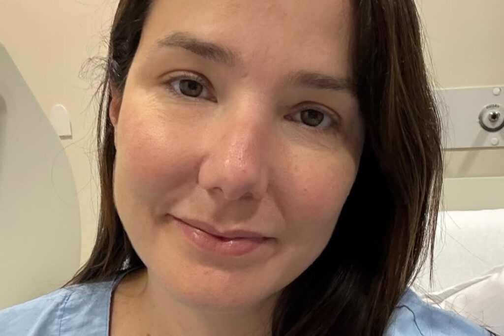 jornalista-da-record-e-internada-novamente-apos-infeccao-no-rosto