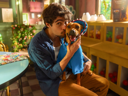 do-meme-as-telas:-“caramelo”-e-protagonista-de-novo-filme-da-netflix