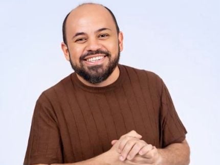 “representatividade-esta-cada-vez-mais-forte-nas-artes”,-diz-ivson-rainero,-ator-de-“pablo-e-luisao”