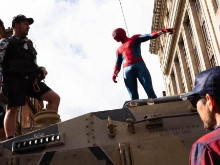 tom-holland-revela-bastidores-e-empolga-fas-com-o-novo-filme-do-homem-aranha