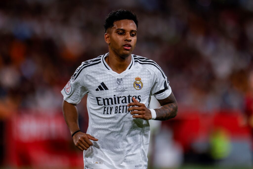 rodrygo-atrai-interesse-da-premier-league-e-teria-“escolhido”-destino