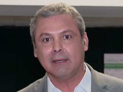 lider-do-pt-critica-vitimizacao-de-aliados-e-diz-que-bolsonarismo-cometeu-“traicao-nacional”