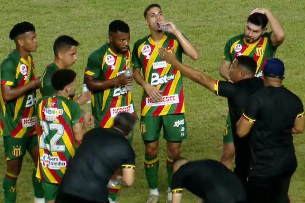 serie-d:-confira-melhores-momentos-de-sampaio-correa-ma-e-manauara-am