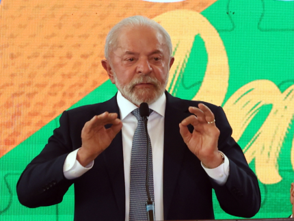 lula-diz-que-salario-de-r$-46-mil-“nao-e-muito”-e-critica-sistema-tributario-atual