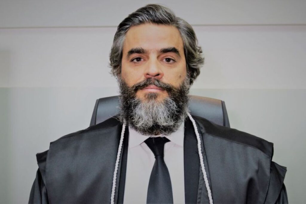 cnj-aposenta-compulsoriamente-juiz-federal-de-mato-grosso