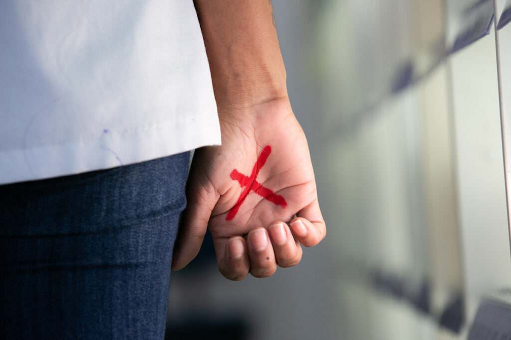 mulher-finge-pedir-“dipirona”-para-denunciar-violencia-domestica-em-ms