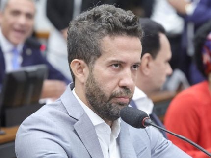 janones-e-alvo-de-novo-processo-no-conselho-de-etica-apos-embate-com-nikolas-ferreira