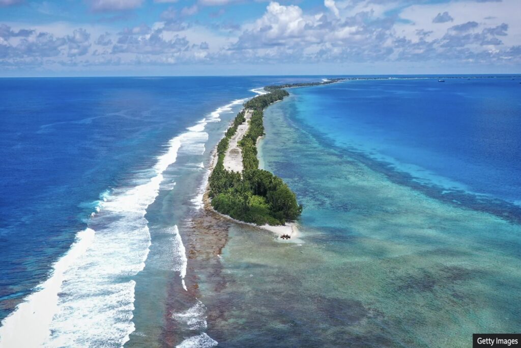 tuvalu:-o-pais-que-pode-virar-mar-(por-mariana-caminha)