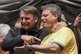 tarcisio-de-freitas-solicita-permissao-ao-stf-para-visitar-bolsonaro-em-prisao-domiciliar