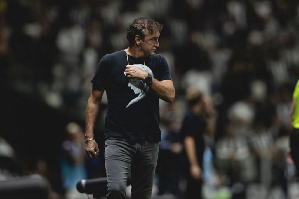 apos-classificacao,-cuca-diz-que-nao-ira-priorizar-nenhuma-competicao