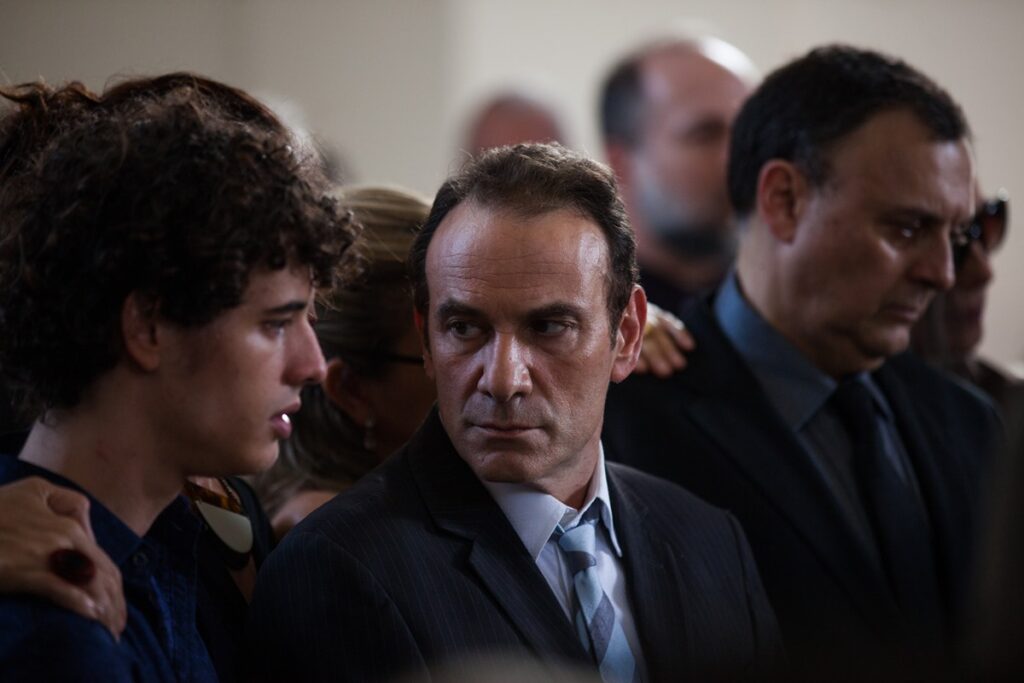 paterno-estreia-nos-cinemas-apos-anos-de-restricoes-politicas