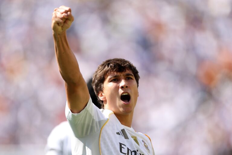 real-madrid-renova-contrato-com-joia-da-base;-confira