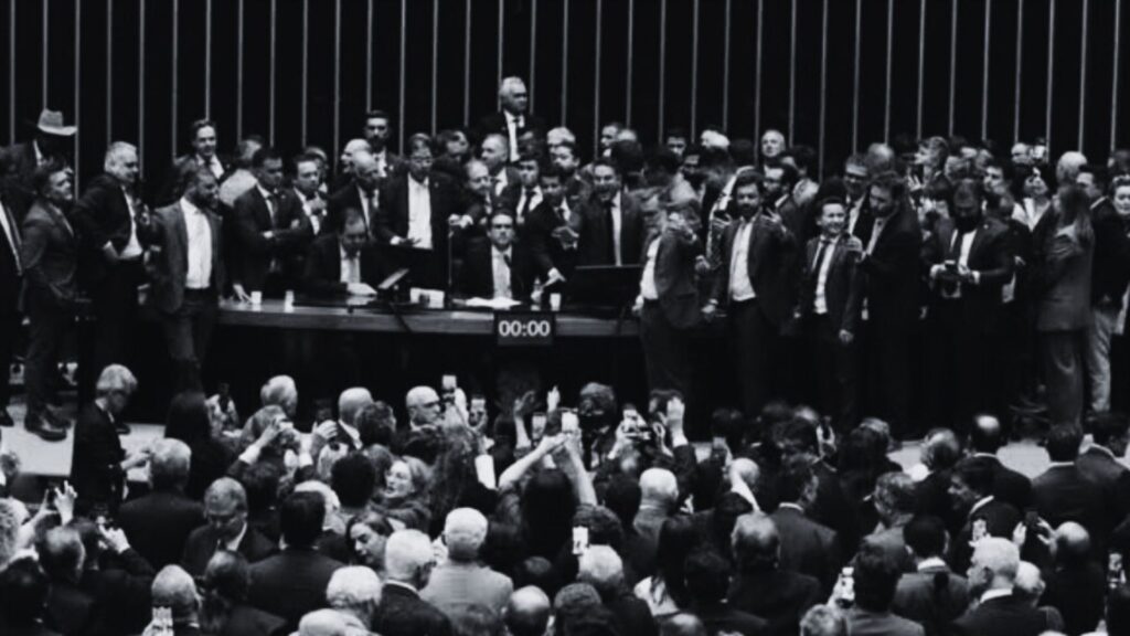 ​o-papel-do-congresso-e-a-politica-de-narrativas-no-brasil