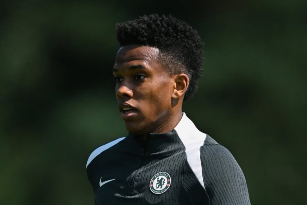 saiba-quando-estevao,-ex-palmeiras,-pode-fazer-estreia-pelo-chelsea