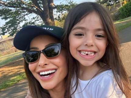 sabrina-sato-faz-aula-de-ingles-com-a-filha-zoe-e-relembra-entrevista-com-justin-bieber
