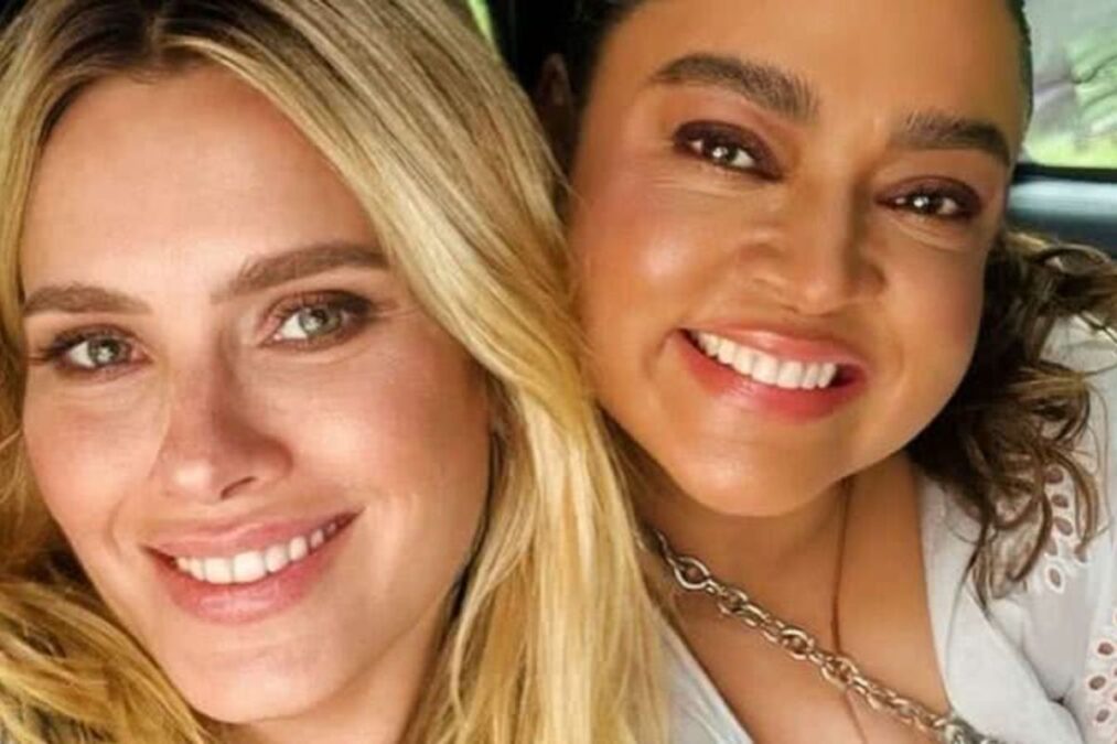 Carolina Dieckmmann emociona com declaração de aniversário à Preta Gil