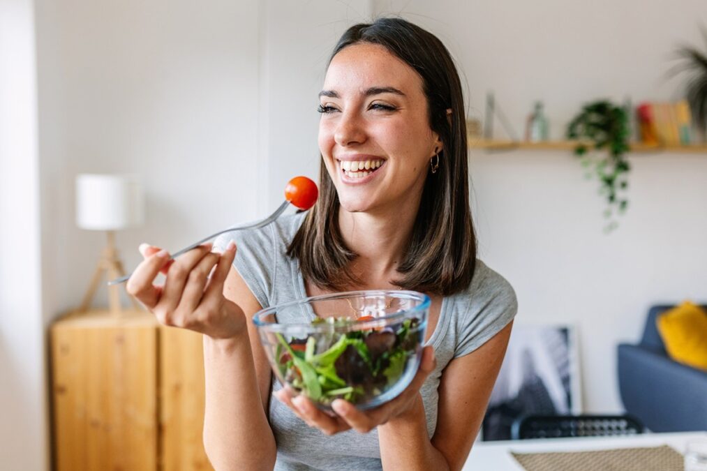 10 alimentos para comer diariamente que ajudam a reduzir pressão alta