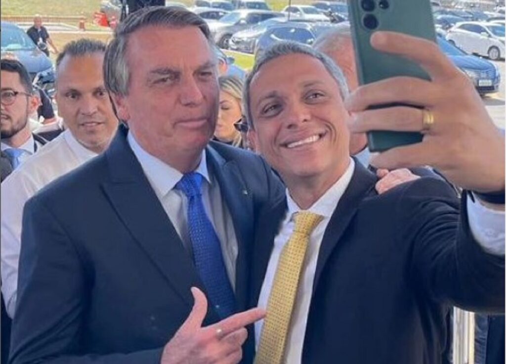 gayer-reage-a-moraes-apos-ser-proibido-de-visitar-a-bolsonaro