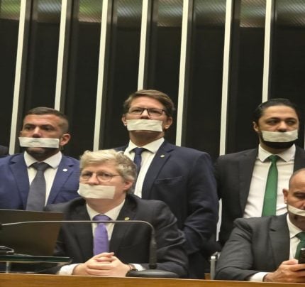 numero-de-deputados-acusados-por-obstrucao-na-camara-sobre-para-15.-saiba-quem