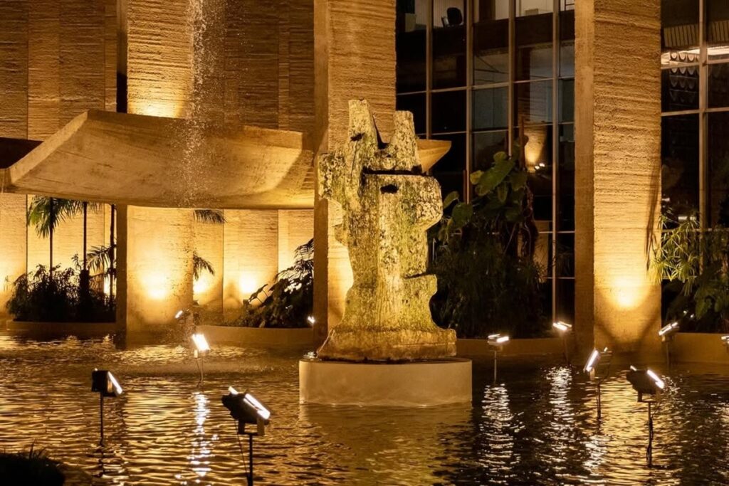 palacio-da-justica-ganha-escultura-de-burle-marx-planejada-ha-70-anos