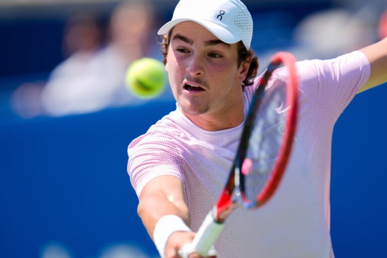 joao-fonseca:-confira-onde-assistir-o-brasileiro-no-masters-de-cincinnati