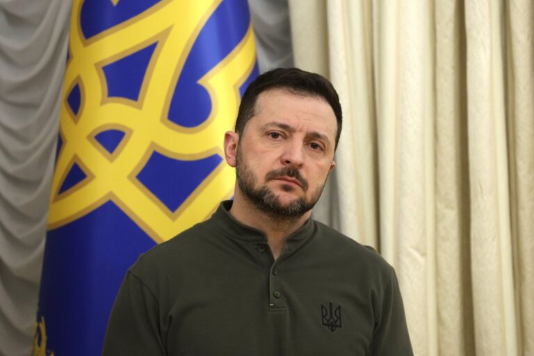zelensky-rejeita-proposta-de-trump-de-ceder-territorios-a-russia
