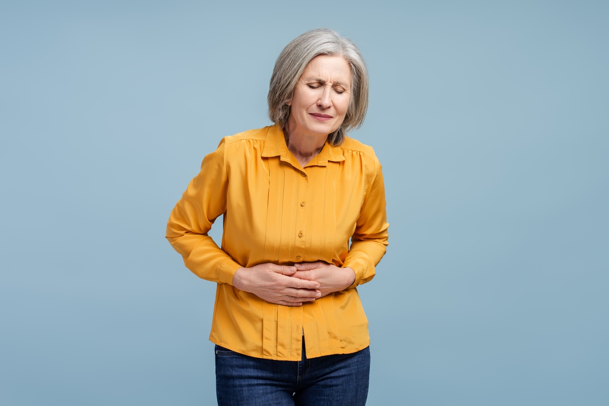 6-chas-para-aliviar-constipacao-e-limpar-o-colon,-segundo-especialista