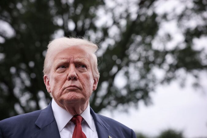 em-novo-recuo,-trump-elogia-ceo-da-intel-apos-ter-pedido-sua-renuncia
