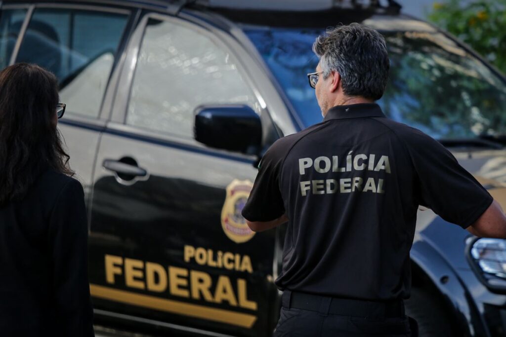 porteiro-da-receita-finge-ser-auditor-fiscal-para-extorquir-motoristas