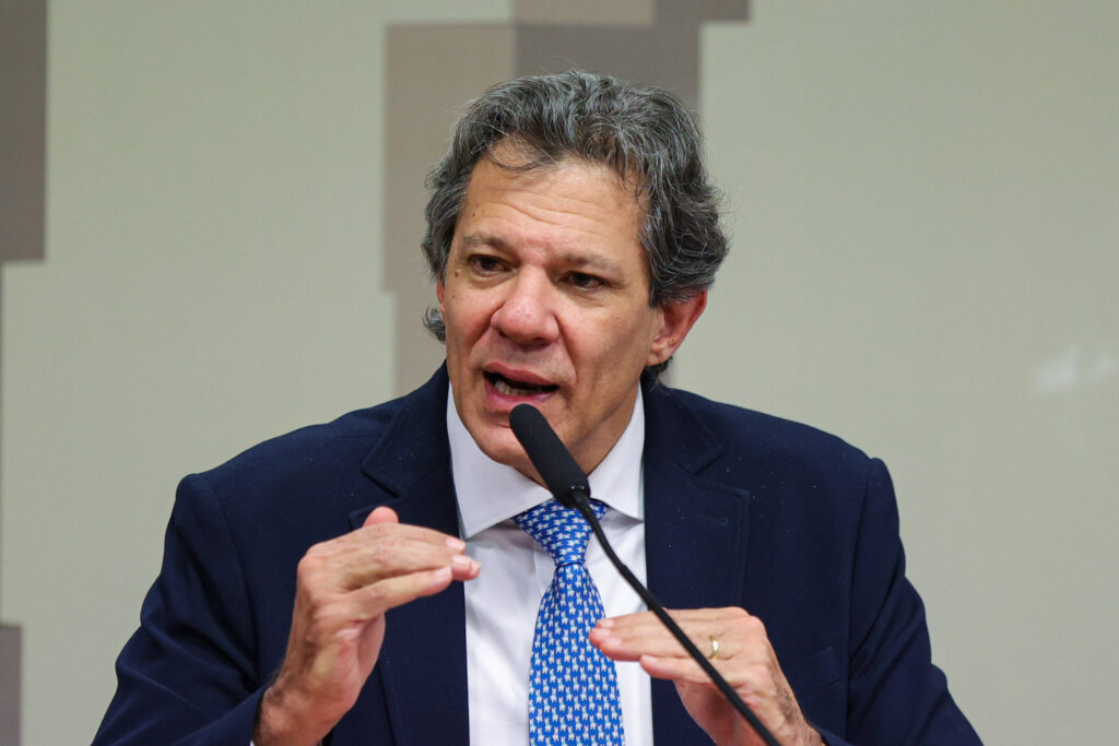 haddad-defende-que-brasil-agregue-valor-a-minerios-cobicados pelos eua