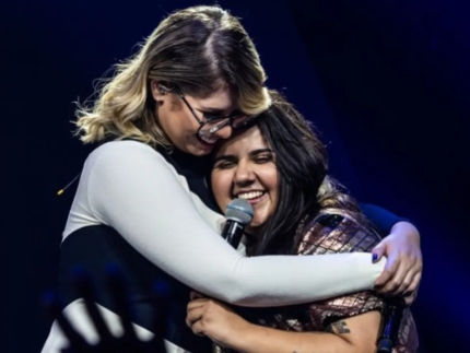 “ela-me-abracou”,-diz-yasmin-santos-sobre-apoio-decisivo-de-marilia-mendonca