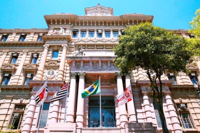 tjsp-propoe-aumento-de-r$-16-milhoes-em-penduricalhos-para-servidores