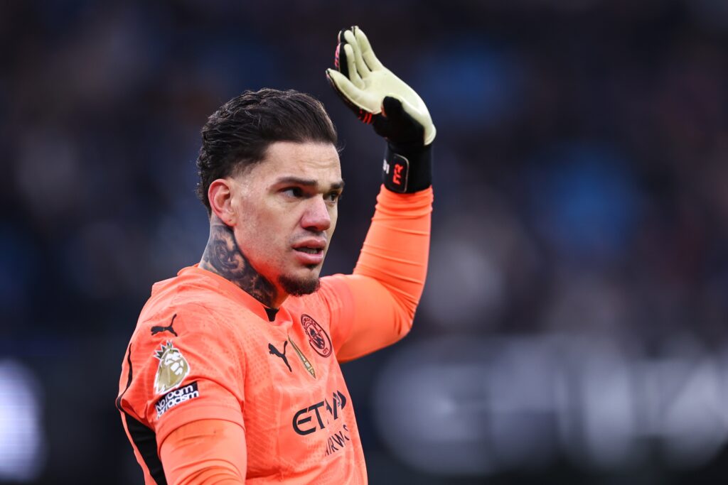 com-donnarumma-alvo-do-city,-ederson-pode-parar-na-turquia