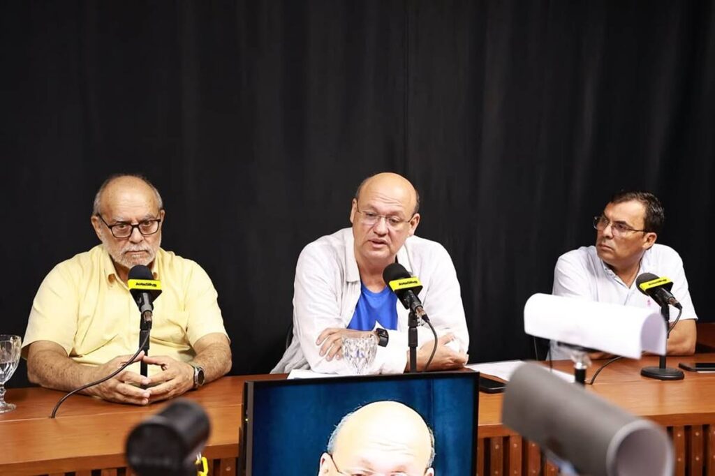 servidor-alvo-de-trump-so-fez-viagem-internacional-oficial-para-cuba