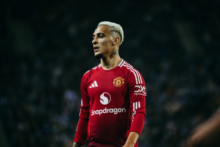 saiba-quanto-manchester-united-pede-para-vender-antony-apos-ultimato