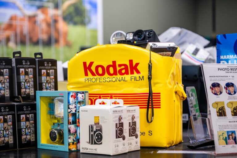 com-quase-140-anos,-kodak-afunda-em-dividas-e-pode-fechar-as-portas
