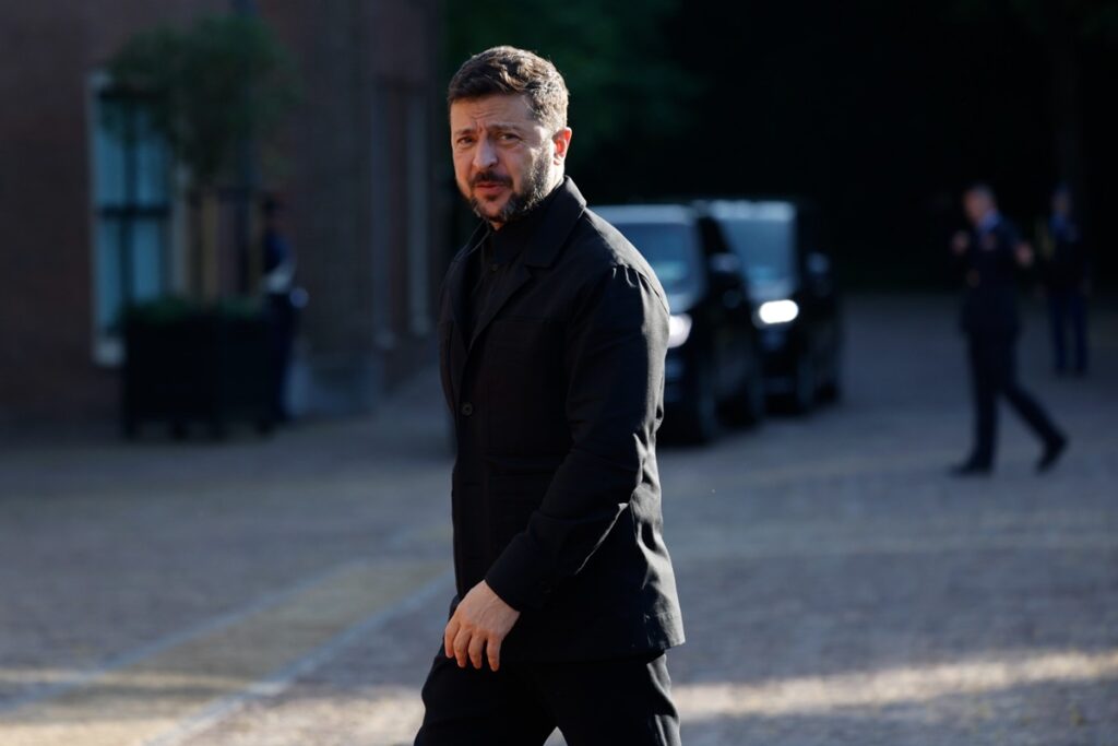 recusa-de-cessar-fogo-por-putin-“complica-as-coisas”,-diz-zelensky